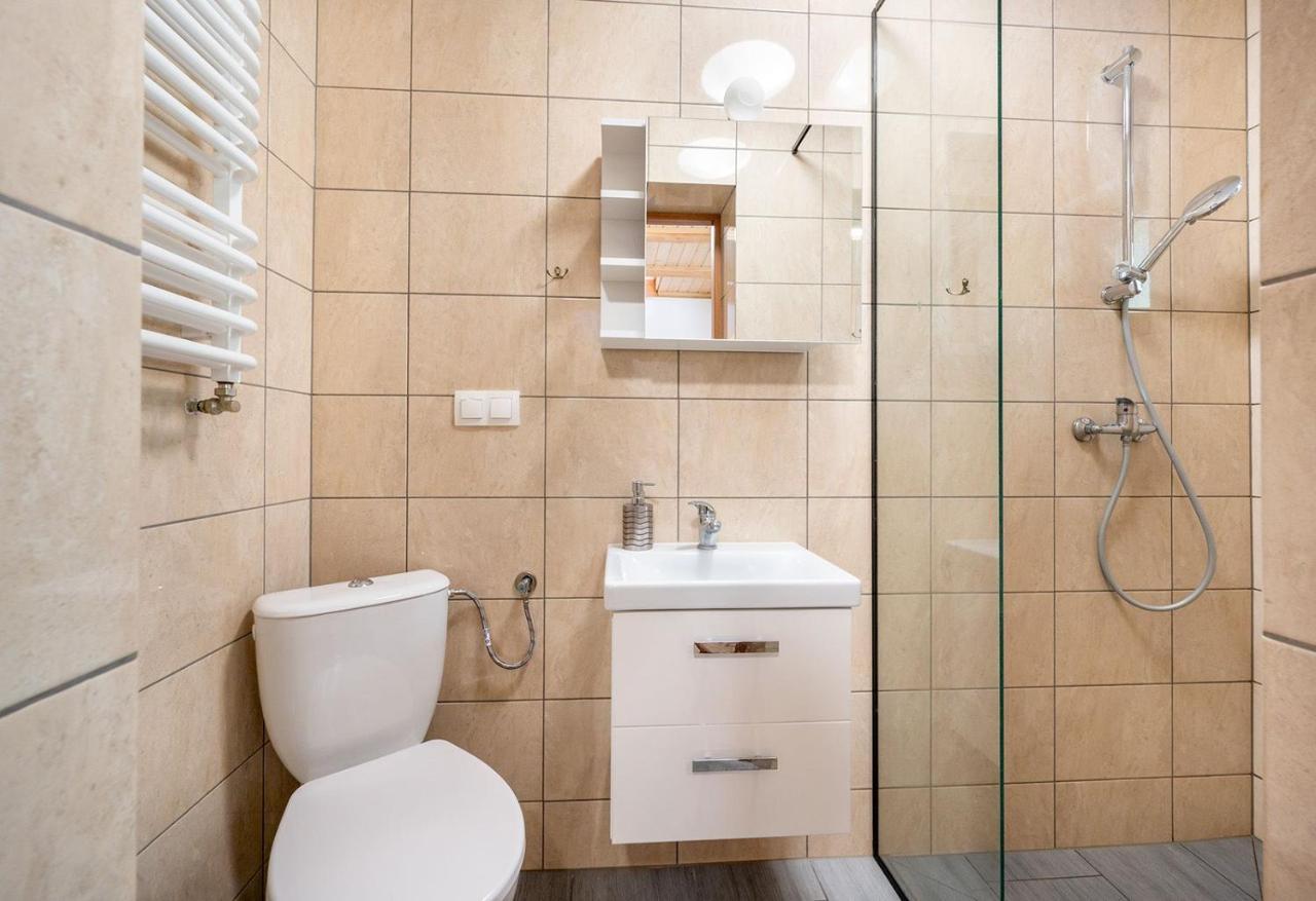 Jezierzany Apartamenty Stodola מראה חיצוני תמונה